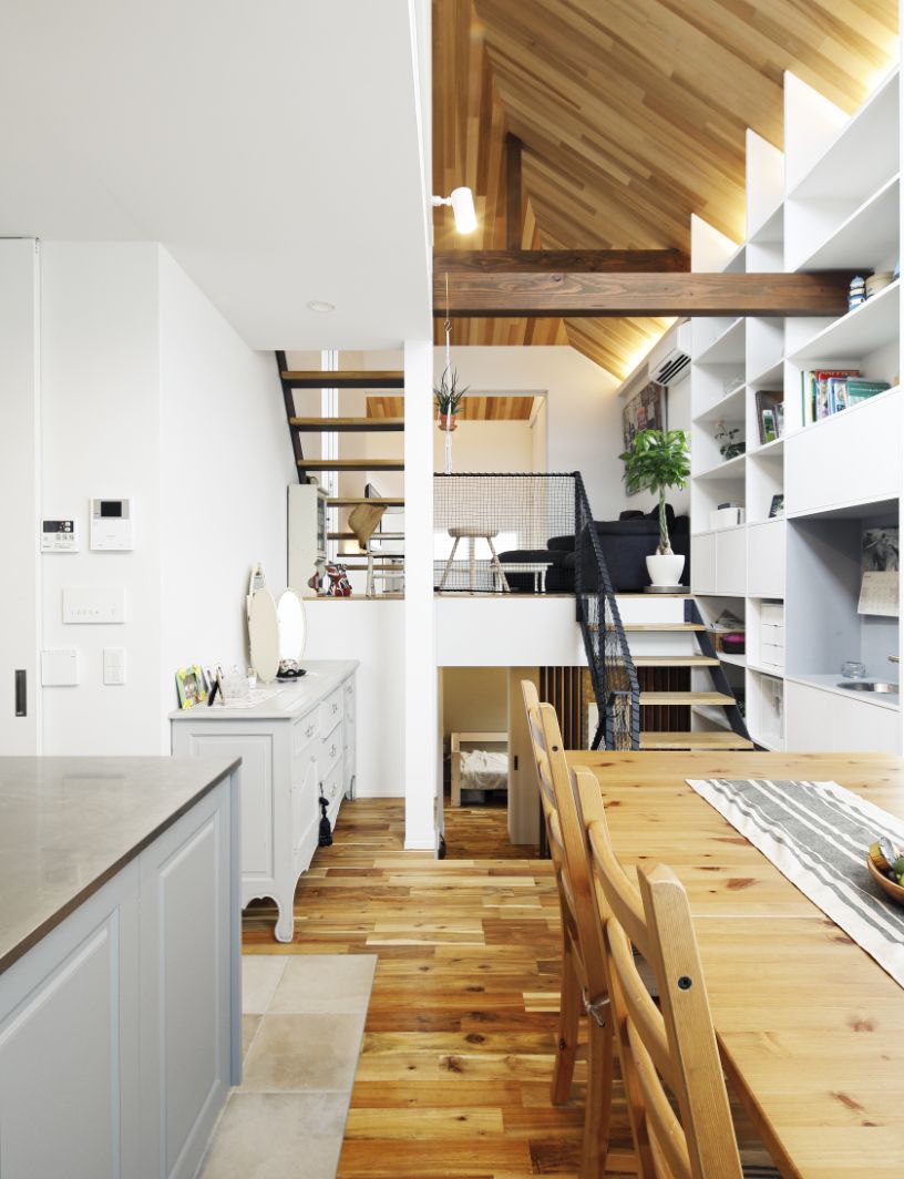 Zushi House
